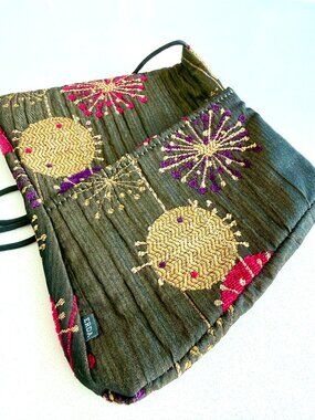 Tapestry Crossbody Bag Adjustable Metallic Embroidered Zip Erda of Maine Vintage